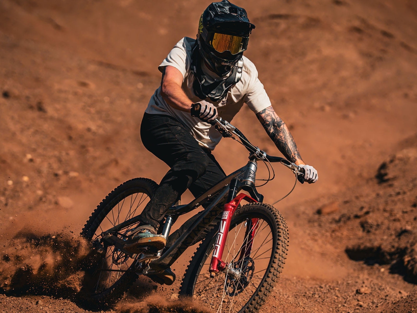 Freeride Paradise Chile - Dartmoor Hornet pro