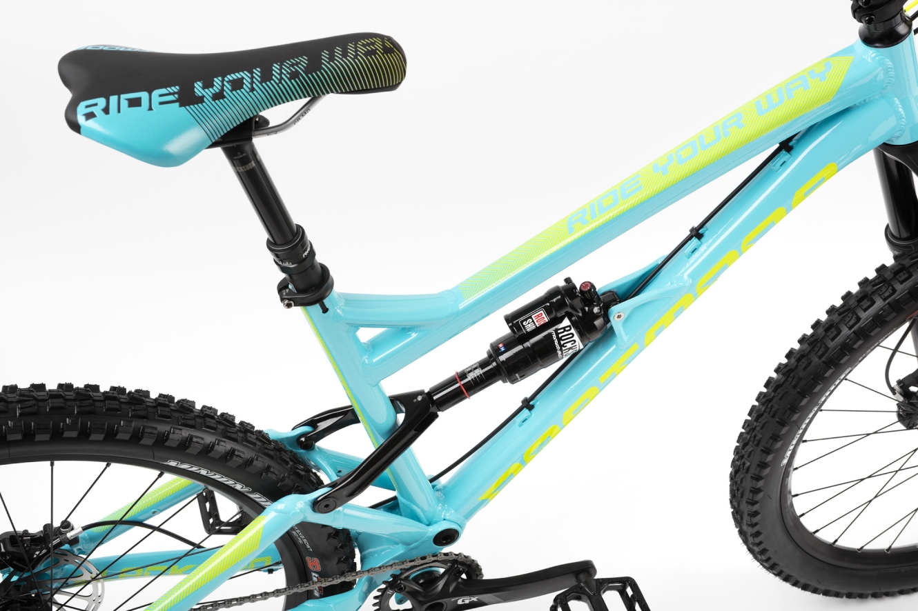 complete-bike-blackbird-pro-3 complete-bike-blackbird-pro-3