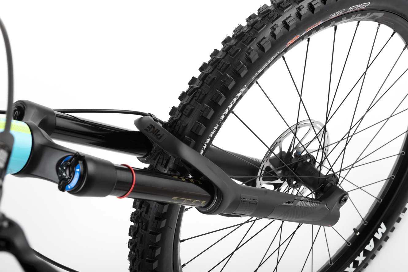 complete-bike-blackbird-pro-6 complete-bike-blackbird-pro-6