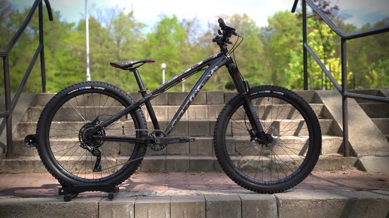 自転車本体 DARTMOOR HORNET 4X 古い26インチMTBのフレーム入れ変えたよ〜DARTMOOR HORNET 4X